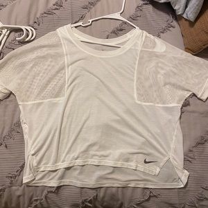 nike workout shirt